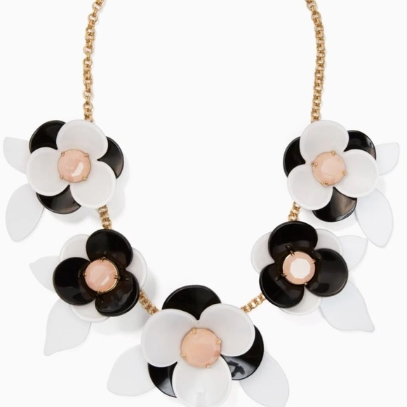 $168 Kate Spade pick a posy large statement necklace